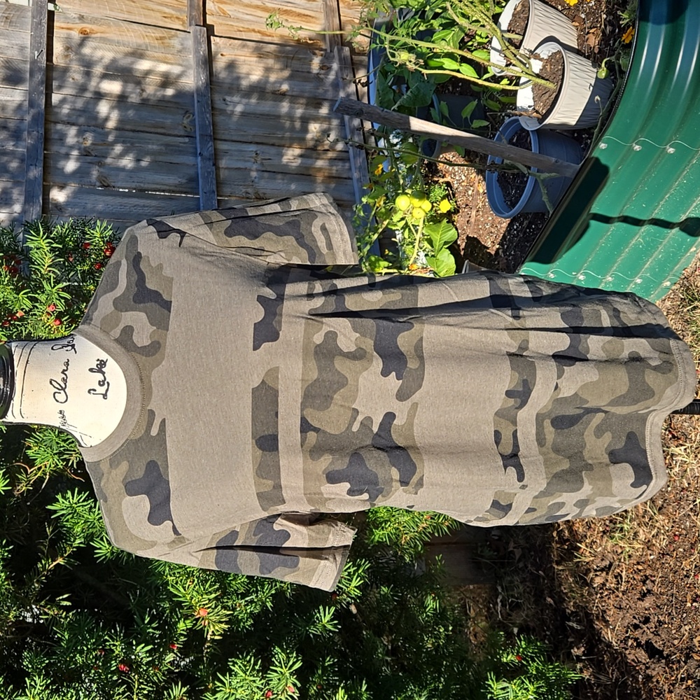 AMERICAN RAG ▪︎ Men's Camouflage T-Shirt, Size M, NWOT